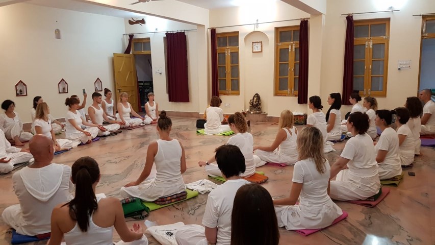 Yoga Meditation Retreat - Patanjali International Yoga Foundation